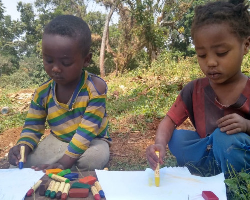 Raccolta materiale per scuola in Etiopia