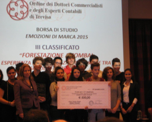 X Classe vince il terzo premio Emozioni di Marca 2015